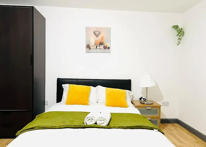 Luxurious Flat In Central London